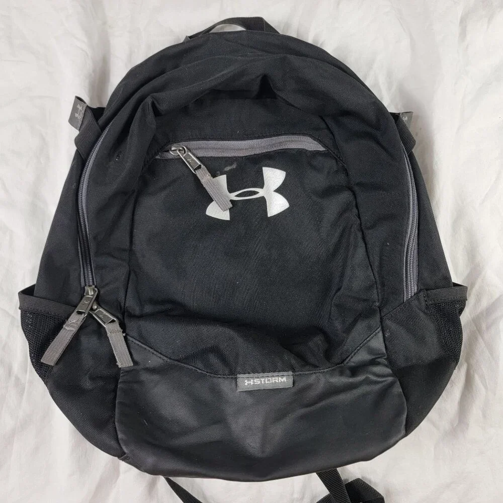 Under Armour Storm Backpack Black School Gym Bag Adjustable Straps Mesh Pockets